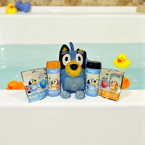 Bluey Bath Time Fun Set - Picture 1 of 8